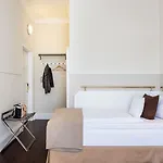 施特拉尔松德酒店 酒店