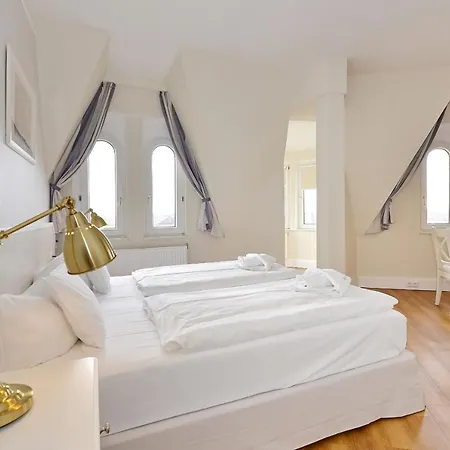 Hotel Stralsund 3*