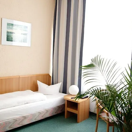 Hotel Stralsund Otel