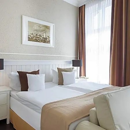 Hotel Stralsund 3* Stralsund