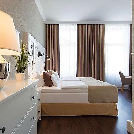 Hotel Stralsund Otel