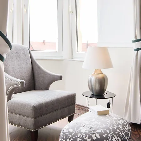 Hotel Stralsund Ξενοδοχείο 2*