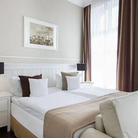 Hotel Stralsund Ξενοδοχείο Στράλσουντ