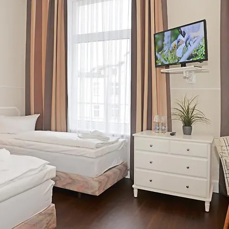 Hotel Stralsund 호텔 슈트랄준트