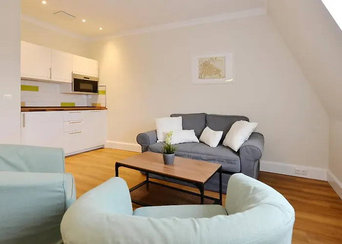 Отель Hotel Stralsund 3*