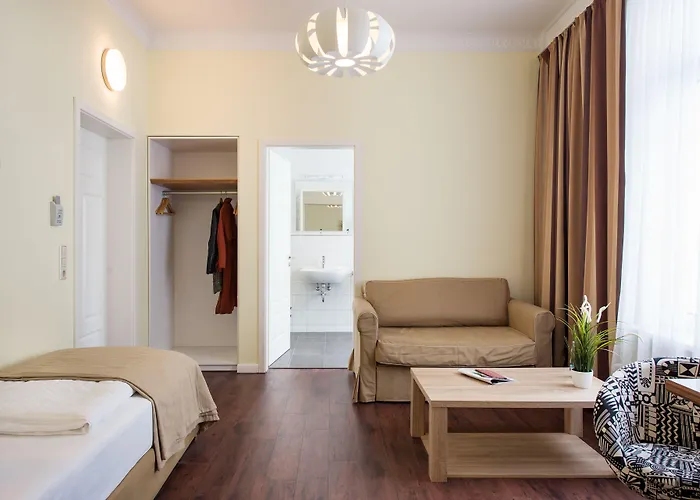 Отель Hotel Stralsund Штральзунд