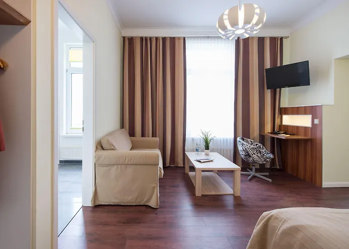 Отель Hotel Stralsund