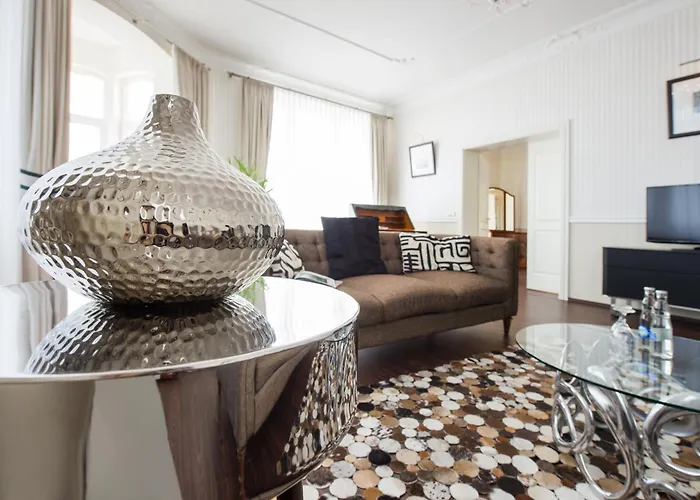 Отель Hotel Stralsund Штральзунд